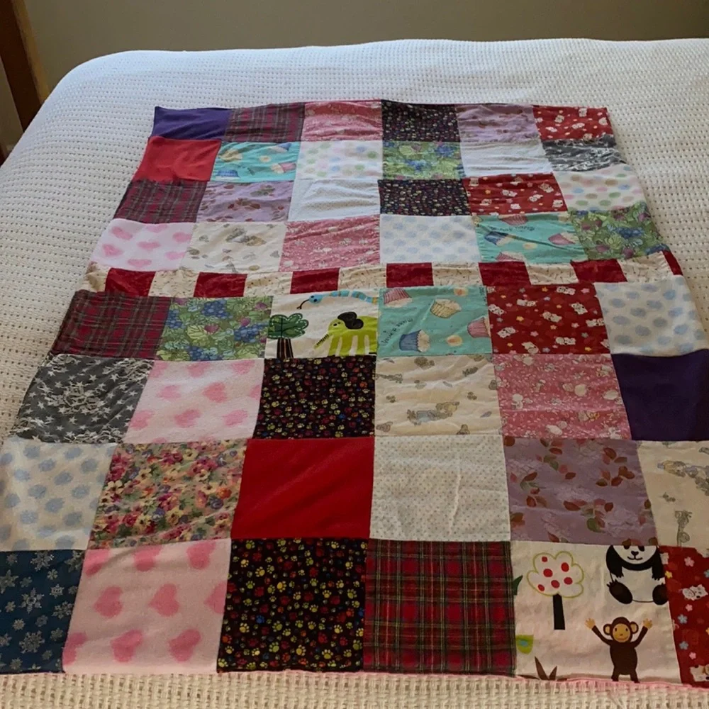 Vintage baby crib quilted blanket